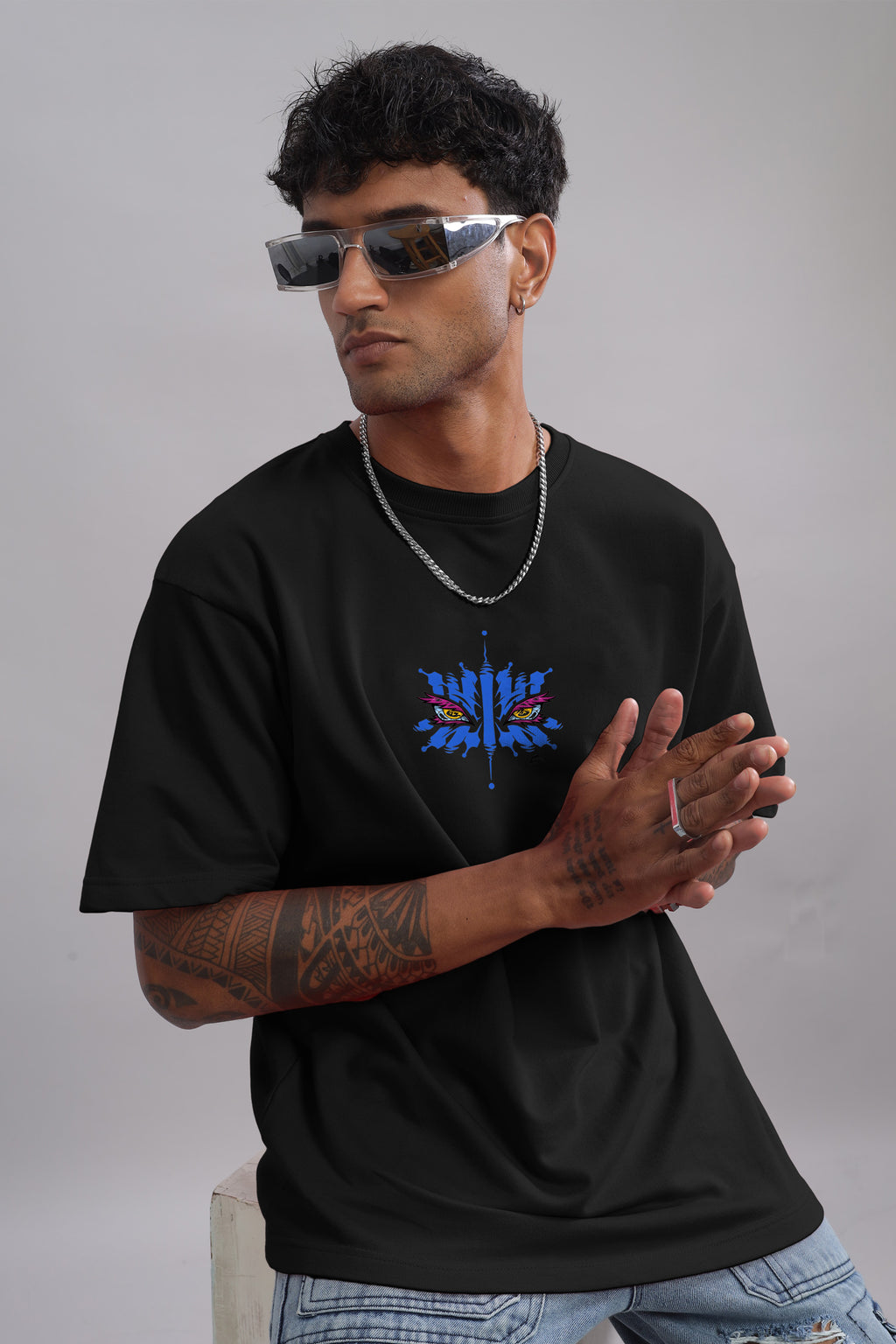 Akaza "Compass Needle" Oversized Tee